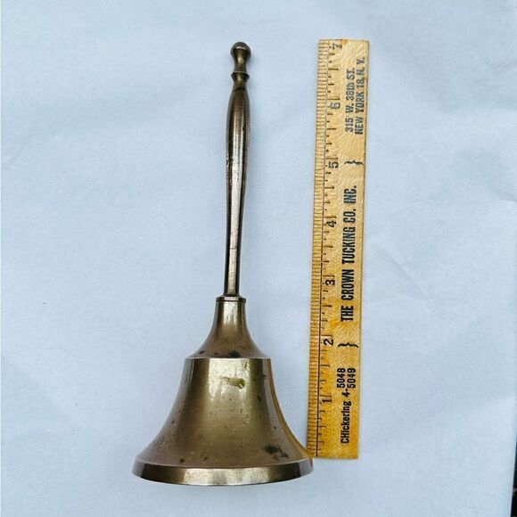 Vintage Brass style hand Bell - Picture 4 of 5